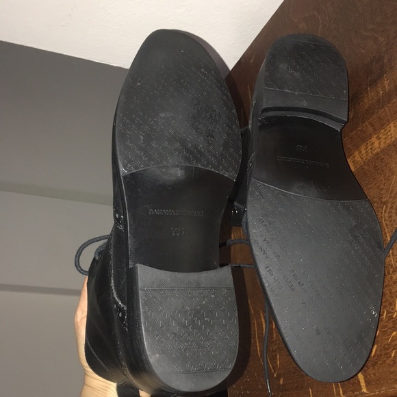 handsome black lace ups - Picture 7 of 9